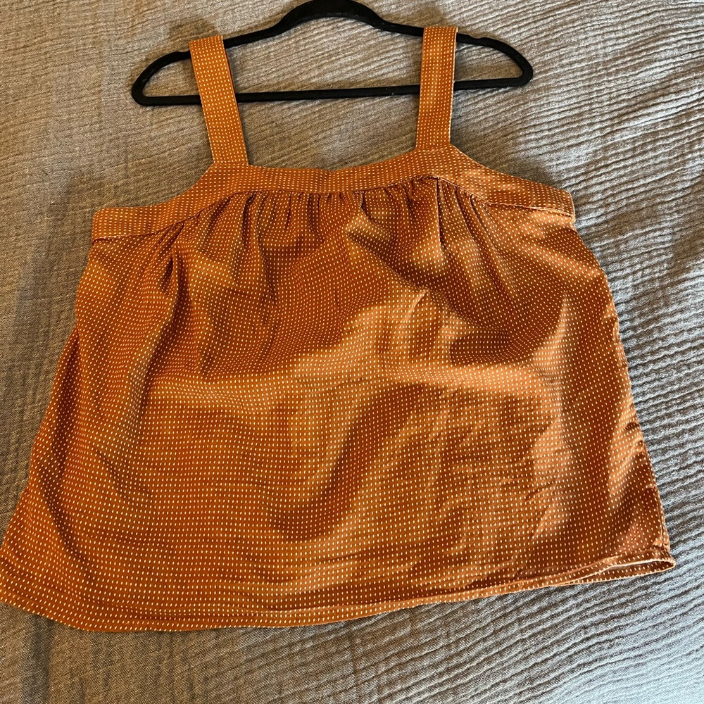 A. N. A Top burnt orange sz L